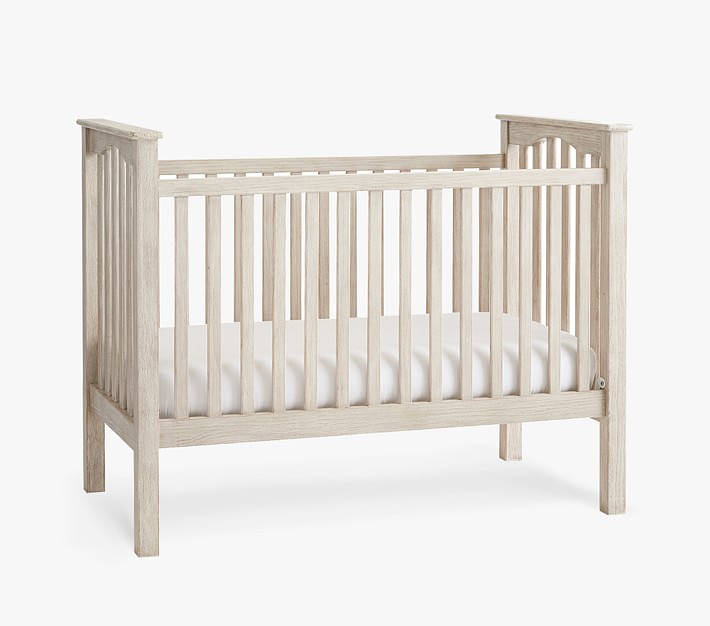 Weathered white outlet crib