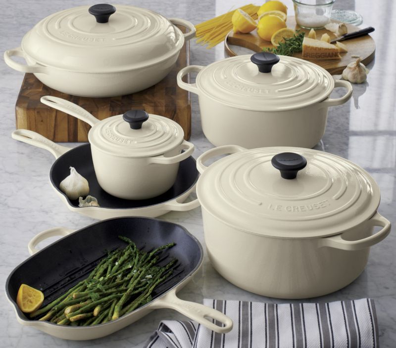 Le Creuset Classic 7.25-Qt. Rhône Enameled Cast Iron Dutch Oven +