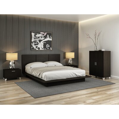 Stromsburg platform store bed