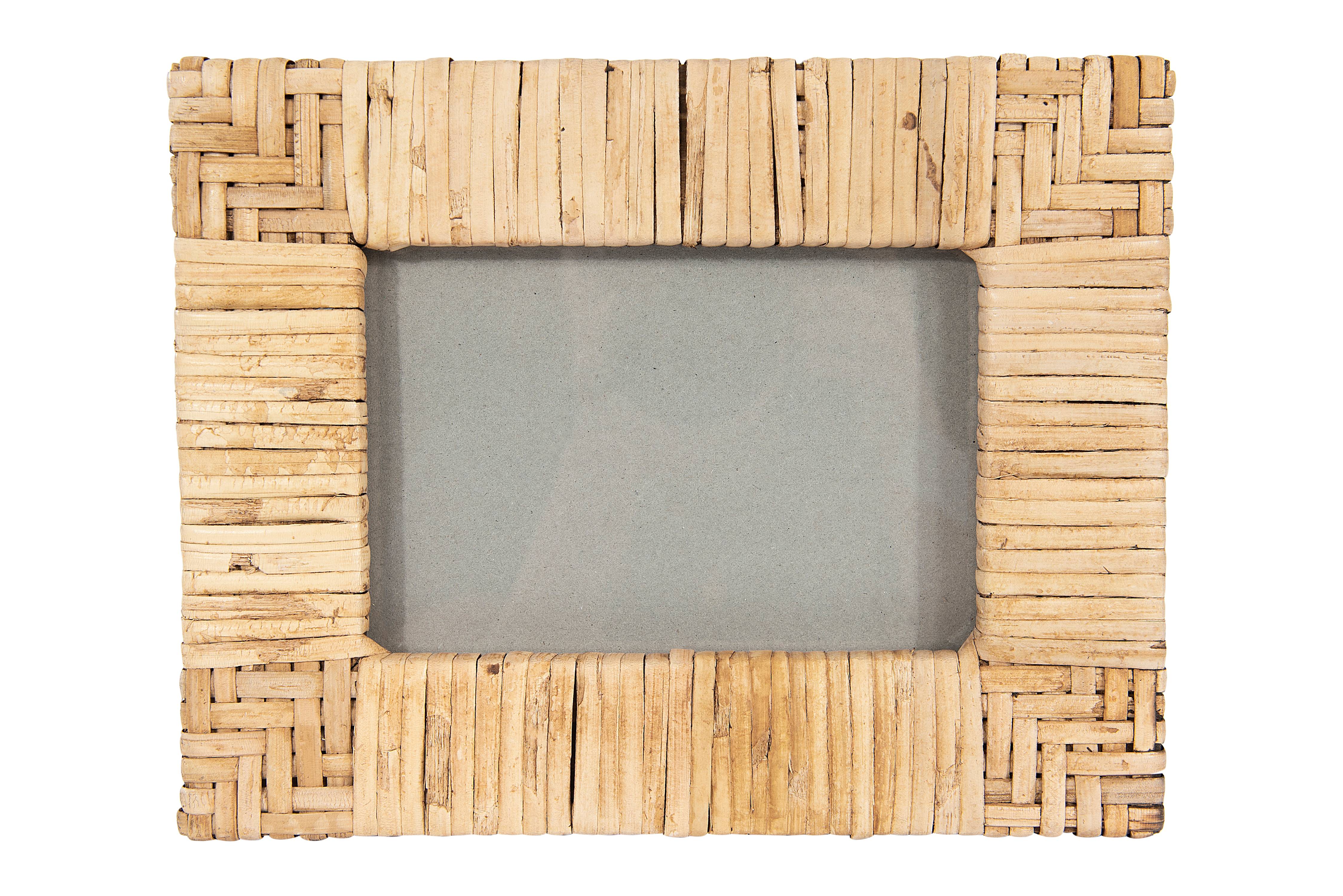 Woven Rattan 4x6 Picture Frame