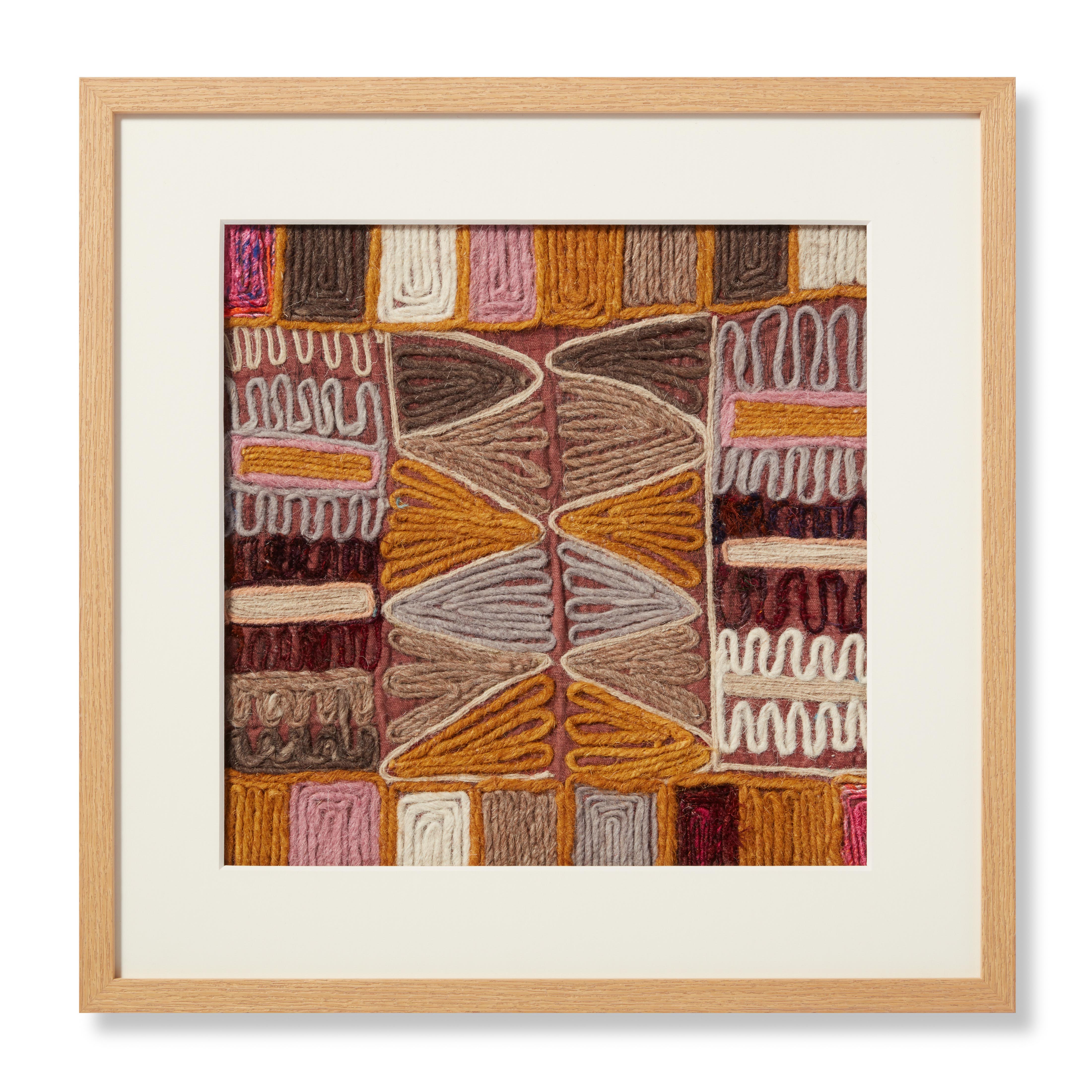 Loma Threads - Wood Frame Collection