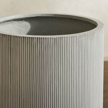 Radius Ficonstone Indoor/Outdoor Planters