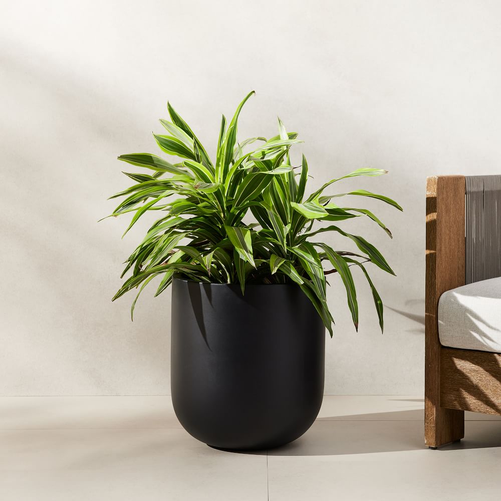 Radius Ficonstone Indoor/Outdoor Planters